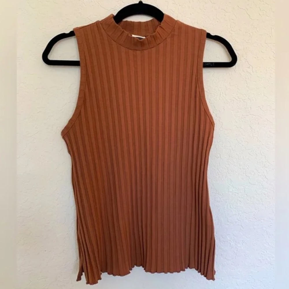 A New Day Brown Mock Neck Ribbed Tank Top